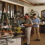 维林森林酒店